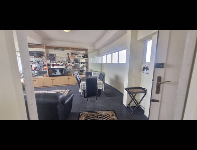 3 BEDROOM PENTHOUSE FOR SALE IN MUSGRAVE